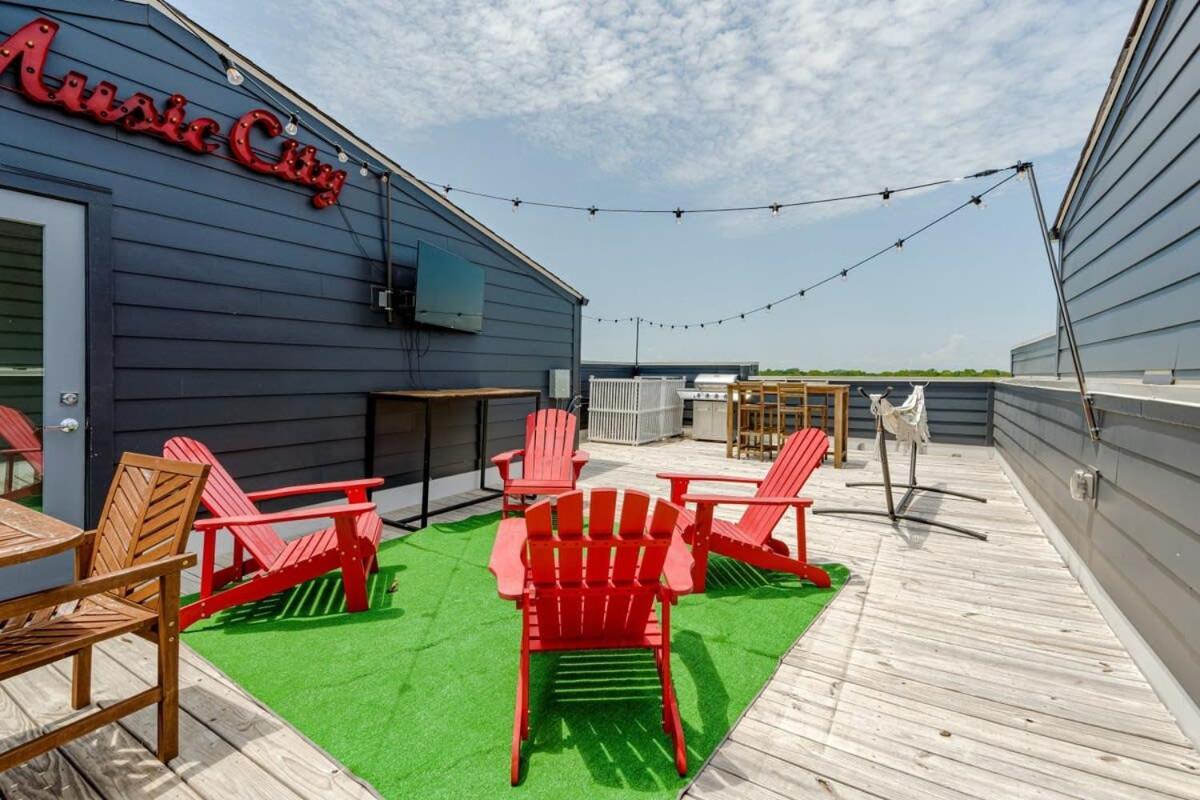 Carrie Underwood'S East Side Rooftop Game Room แนชวิลล์ ภายนอก รูปภาพ